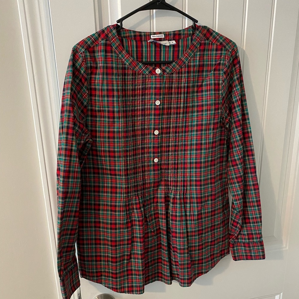 Vineyard Vines Holiday Party Top w/ cashmere
